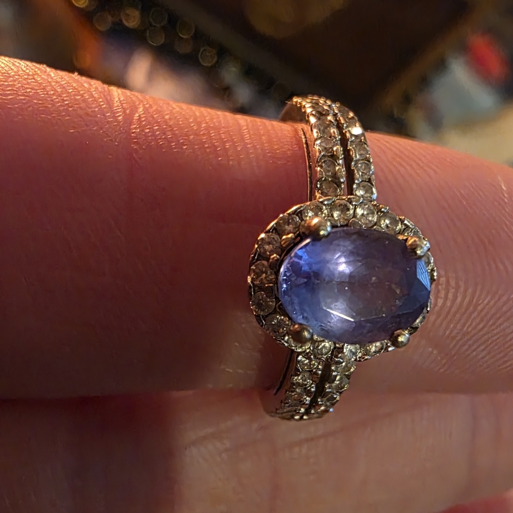 Elegant Silver and Blue Gemstone Ring